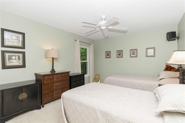 4712 PERIDIA BOULEVARD E, Bradenton, FL 34203