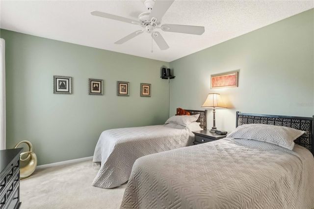 4712 PERIDIA BOULEVARD E, Bradenton, FL 34203