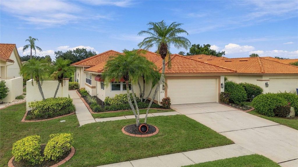 4712 PERIDIA BOULEVARD E, Bradenton, FL 34203