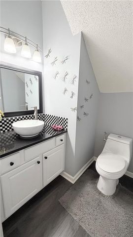 4166 Glenaire NW Way, Acworth, GA 30101