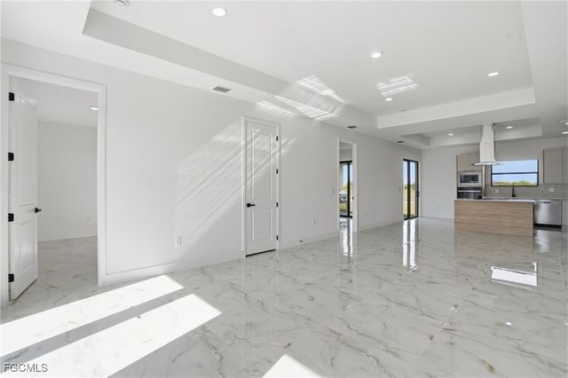 9027 Bamboo CIR, Labelle, FL 33935