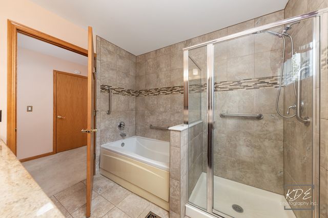 21302 W Monterrey Drive, Plainfield, IL 60544