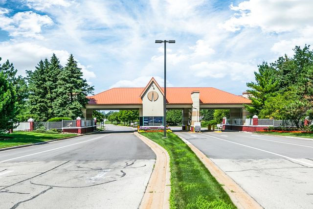 21302 W Monterrey Drive, Plainfield, IL 60544