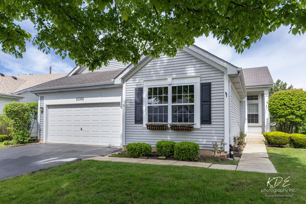21302 W Monterrey Drive, Plainfield, IL 60544