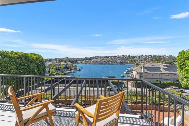 22691 Lajares, Mission Viejo, CA 92692