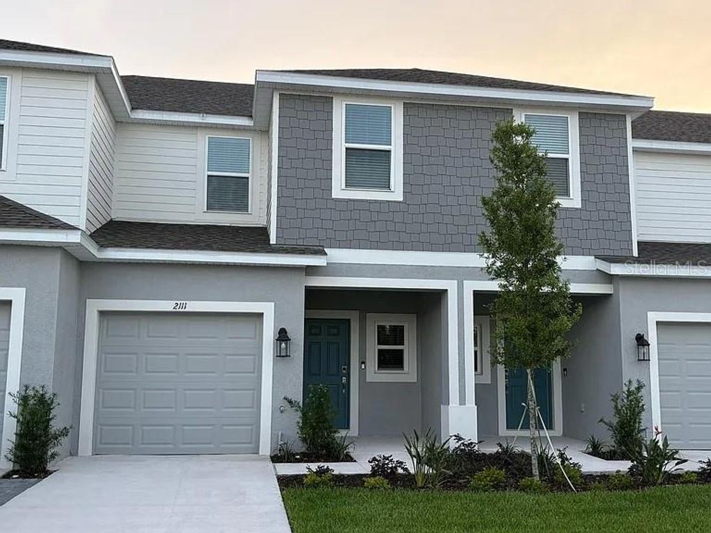 2111 HALLIER COVE, Wesley Chapel, FL 33543