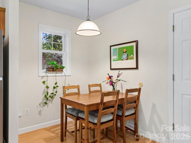 16 Jefferson Drive, Asheville, NC 28801