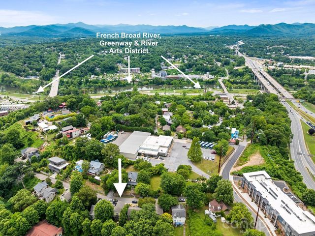 16 Jefferson Drive, Asheville, NC 28801
