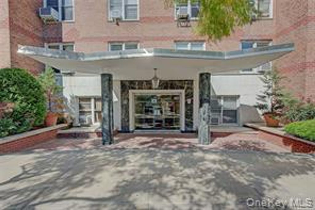 102-21 63 rd Road B46, Forest Hills, NY 11375