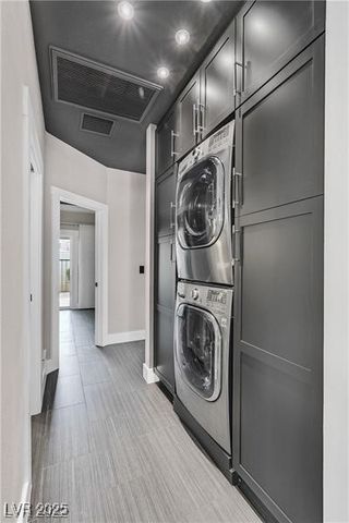 5955 Sunlight Garden Way, Las Vegas, NV 89118