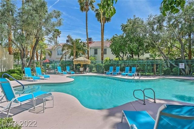 5955 Sunlight Garden Way, Las Vegas, NV 89118