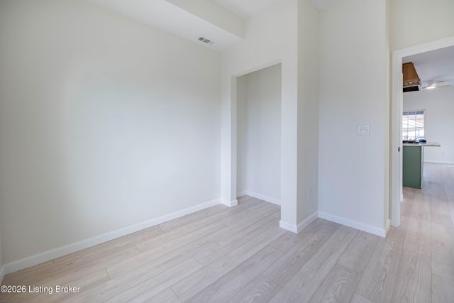 1316 Walter Ave, Louisville, KY 40215