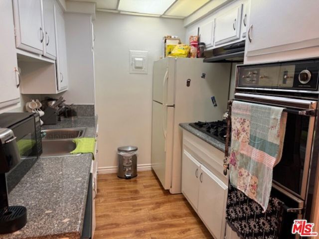 6342 Morse Avenue 205, Los Angeles, CA 91606