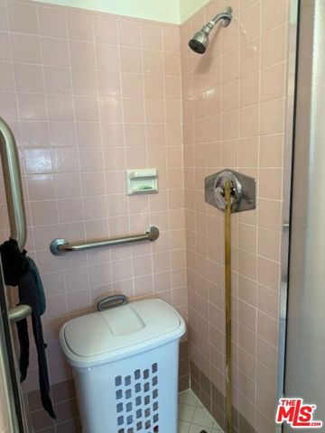 6342 Morse Avenue 205, Los Angeles, CA 91606