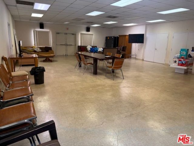 6342 Morse Avenue 205, Los Angeles, CA 91606