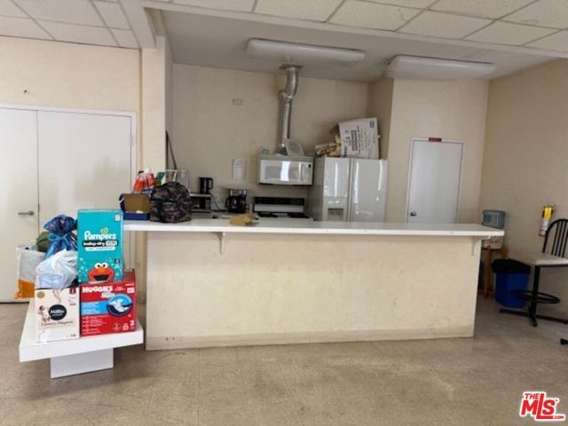 6342 Morse Avenue 205, Los Angeles, CA 91606