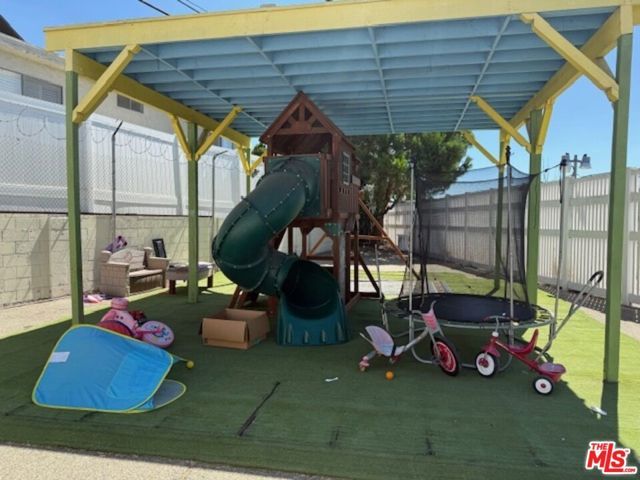 6342 Morse Avenue 205, Los Angeles, CA 91606