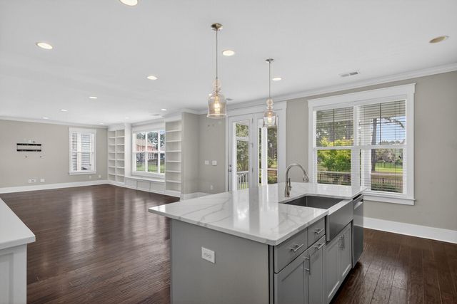 190 Calm Water Way, Summerville, SC 29486