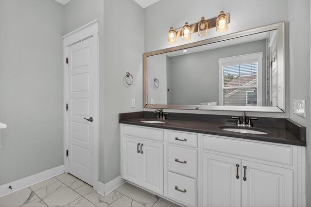 190 Calm Water Way, Summerville, SC 29486