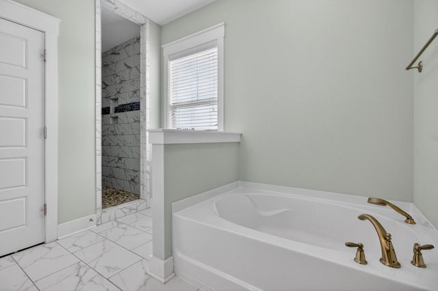 190 Calm Water Way, Summerville, SC 29486