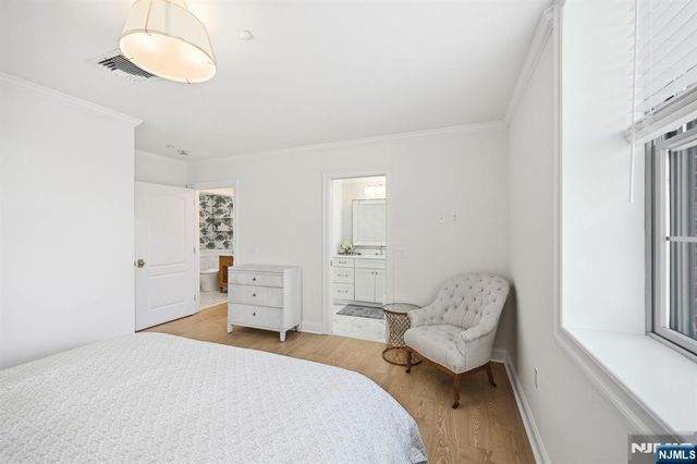 2301 Rio Vista Drive, Mahwah, NJ 07430