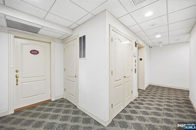 2301 Rio Vista Drive, Mahwah, NJ 07430