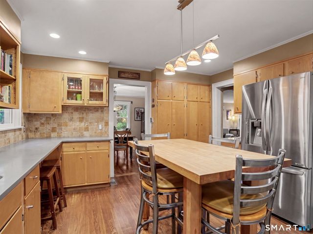46 Valleywood Road, Greenwich, CT 06807