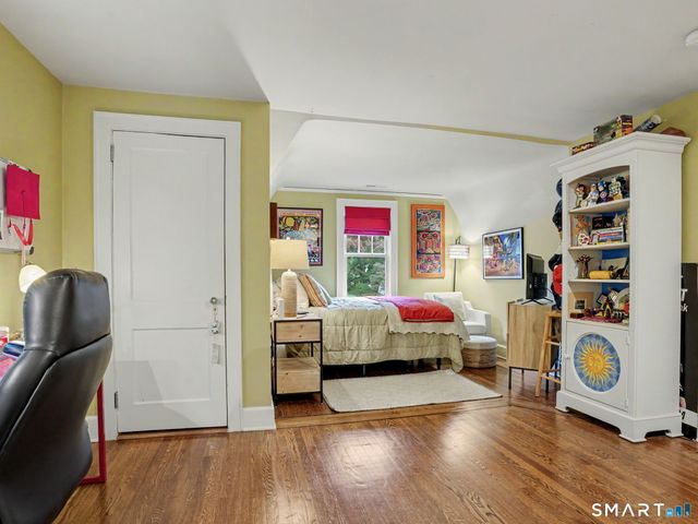 46 Valleywood Road, Greenwich, CT 06807