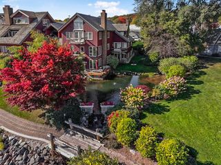 236 N Front Street, Suttons Bay Twp, MI 49682