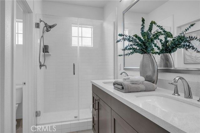 601 Shadowbrook, Lake Forest (el Toro), CA 92610