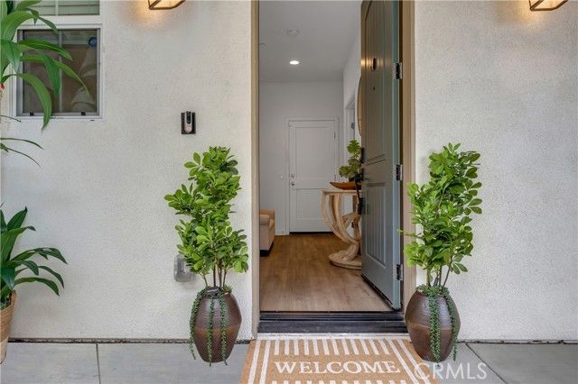 601 Shadowbrook, Lake Forest (el Toro), CA 92610