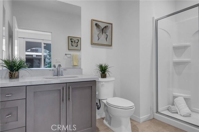 601 Shadowbrook, Lake Forest (el Toro), CA 92610