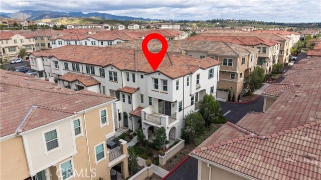 601 Shadowbrook, Lake Forest (el Toro), CA 92610