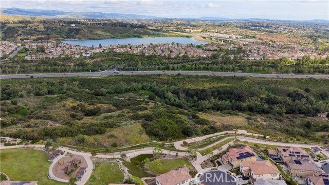 601 Shadowbrook, Lake Forest (el Toro), CA 92610