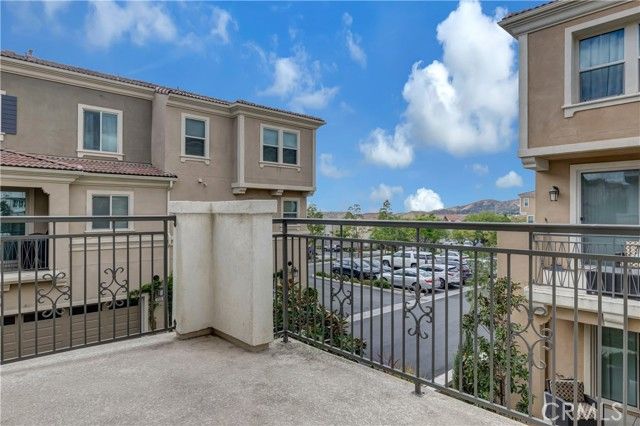 601 Shadowbrook, Lake Forest (el Toro), CA 92610