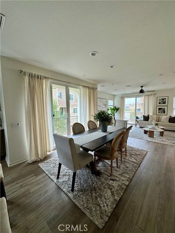 601 Shadowbrook, Lake Forest (el Toro), CA 92610