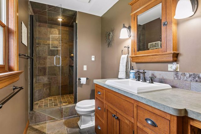 978 Lake Elmo Avenue N, Lake Elmo, MN 55042