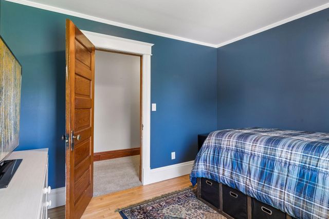 978 Lake Elmo Avenue N, Lake Elmo, MN 55042