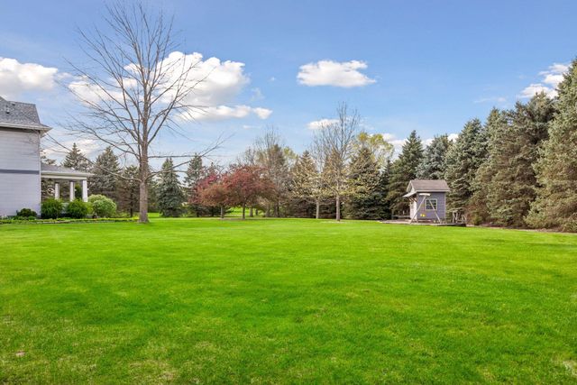 978 Lake Elmo Avenue N, Lake Elmo, MN 55042
