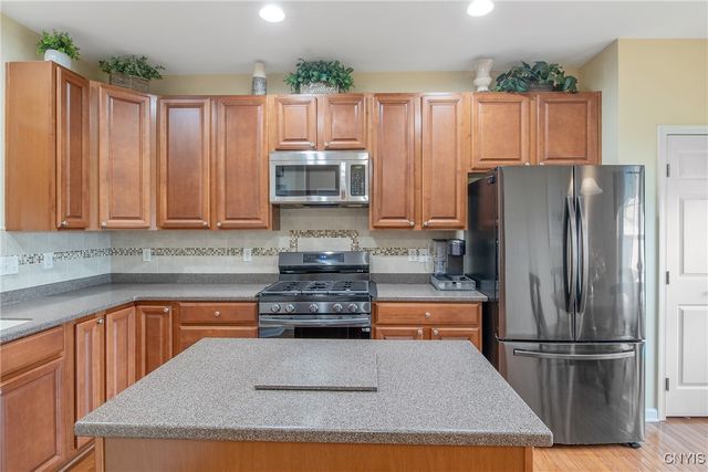 49 Waterfront Drive, Van Buren, NY 13027