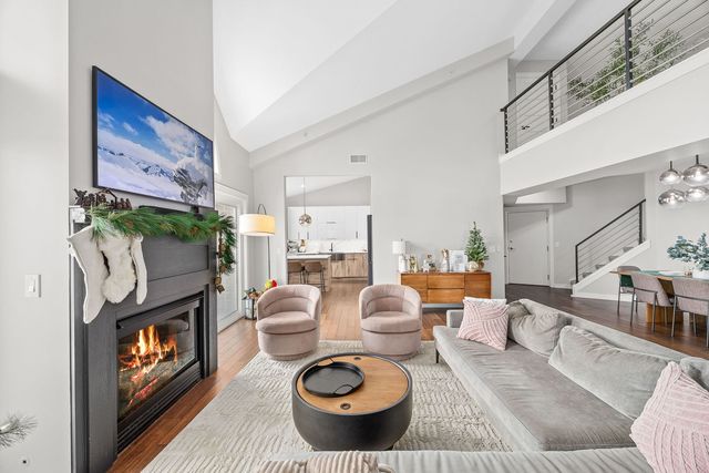 11901 Windemere Court 404, Orland Park, IL 60467