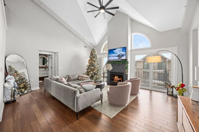 11901 Windemere Court 404, Orland Park, IL 60467