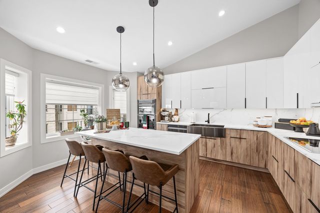 11901 Windemere Court 404, Orland Park, IL 60467