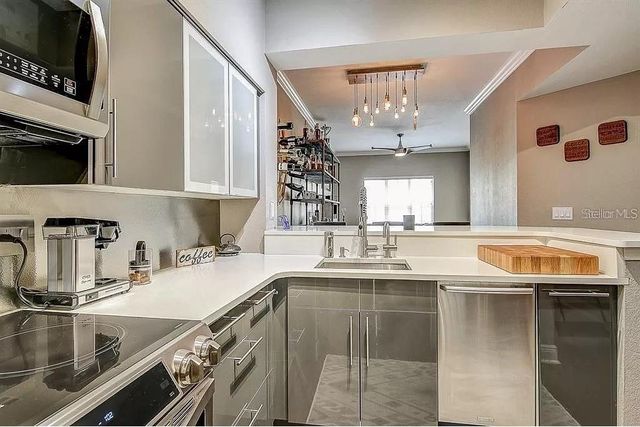 100 4TH AVENUE S 205, St Petersburg, FL 33701