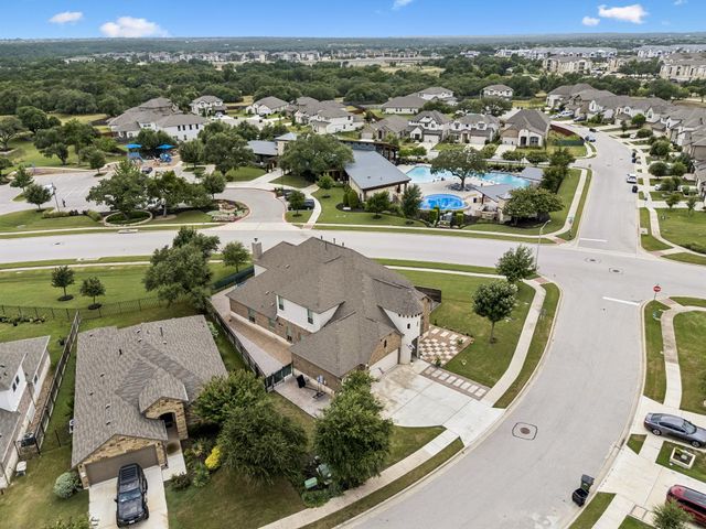 106 Groesbeck LN, Leander, TX 78641