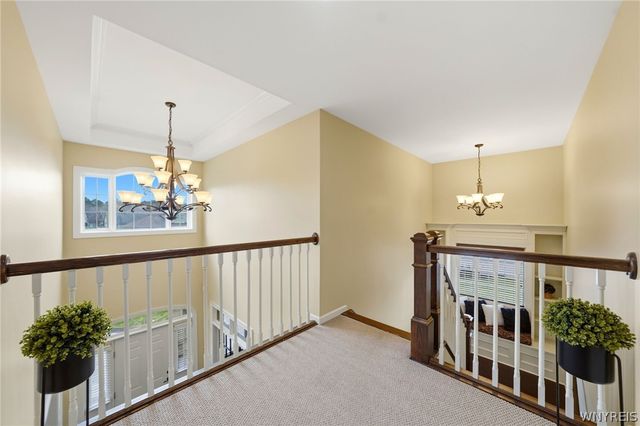 35 Worthington Lane, Lancaster, NY 14086