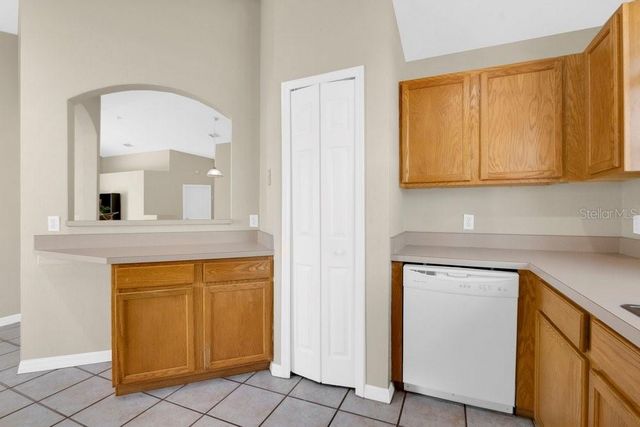 348 SIR PHILLIPS DRIVE, Davenport, FL 33837