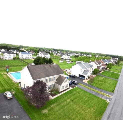 74 HEMPSTEAD DR, Newark, DE 19702