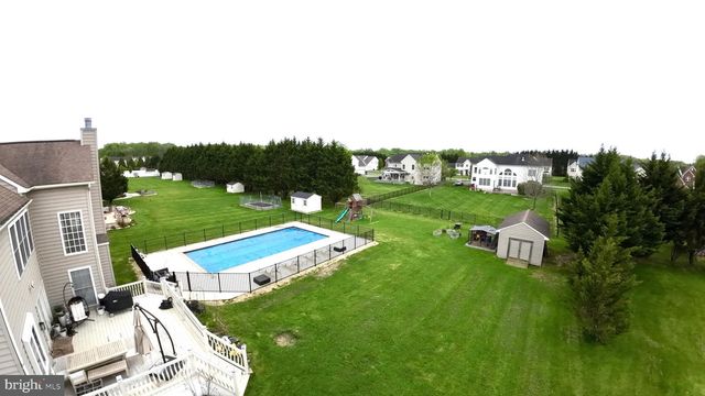 74 HEMPSTEAD DR, Newark, DE 19702