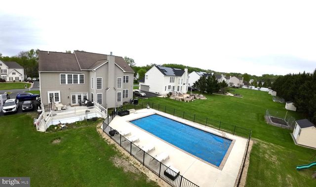 74 HEMPSTEAD DR, Newark, DE 19702